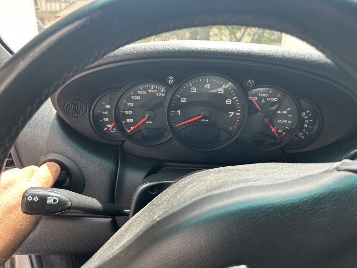 How to Jump Start a Dead Battery: Porsche 911 996 (1999-2005)